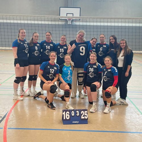 Saisonauftakt 🥳

Damen 1 hat sich durch ihre starke Leistung und den Teamgeist die ersten 3 Punkte in der neuen Saison...